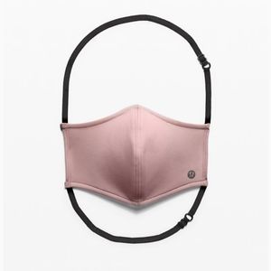 Rare Lululemon Face Mask in Vintage Mauve